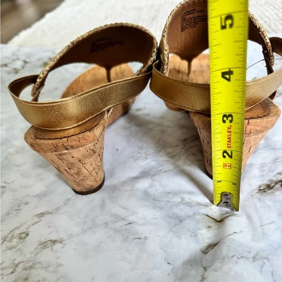 White Mountain Gold Wedge Sandals with Cork Heel - Picture 4 of 4